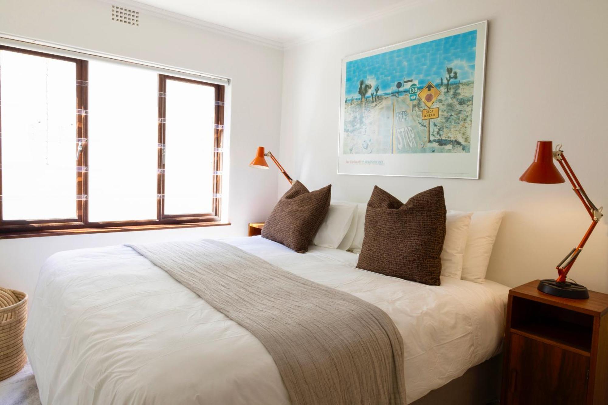 Apartment Modern And Cozy 2-bedroom With Pool And Gym