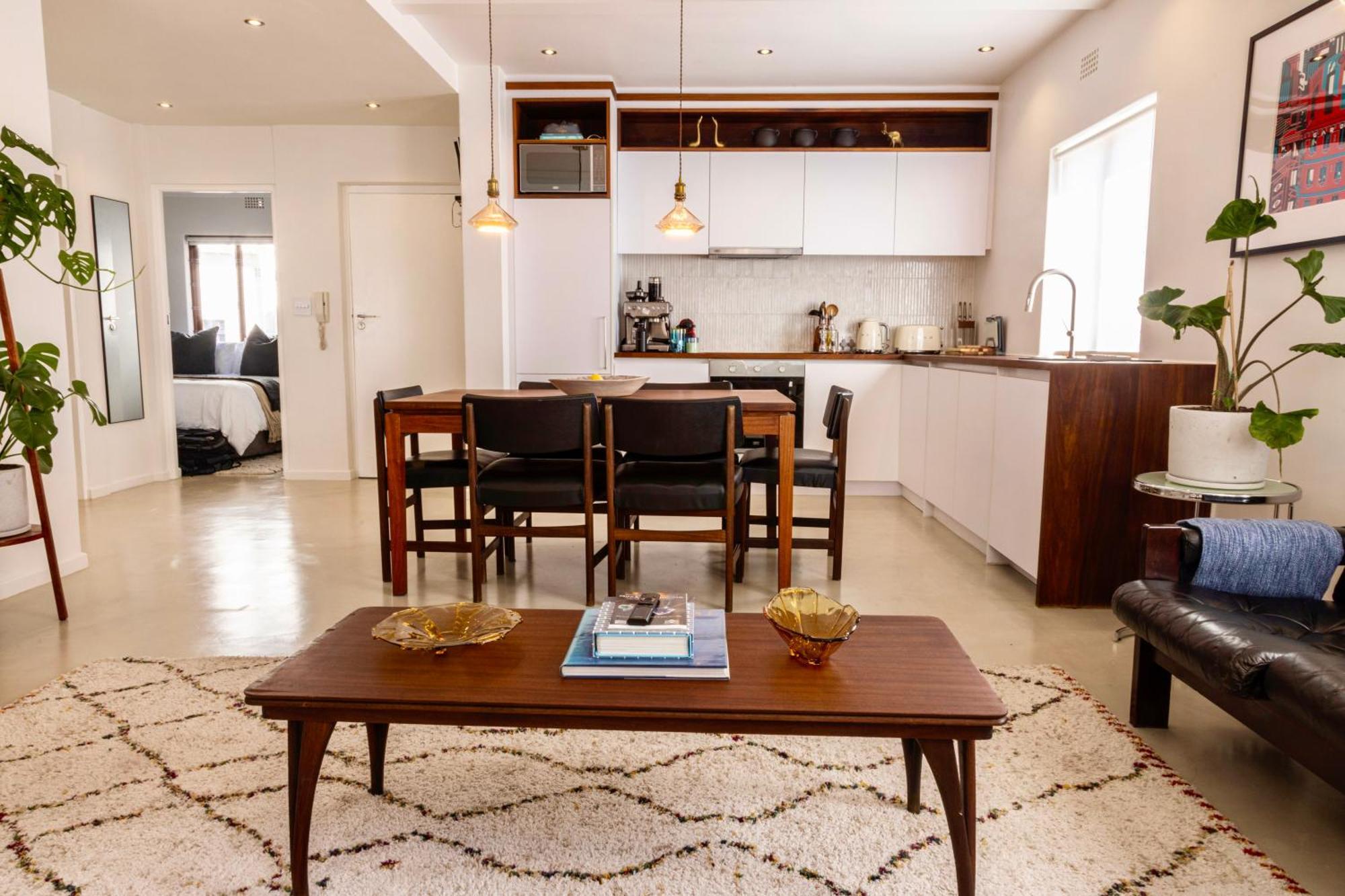 Apartment Modern And Cozy 2-bedroom With Pool And Gym Cape Town